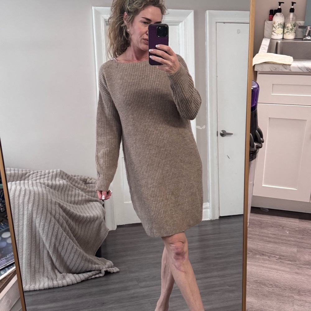 Theory Rib Boat Neck Wool Dress Size M
